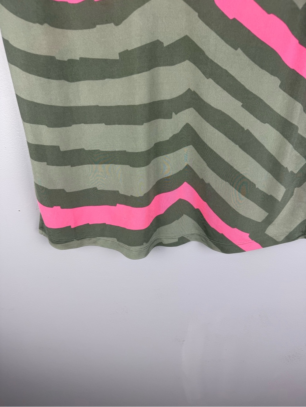 Jamie Sadock Medium Short Sleeve Golf Polo Shirt Pink Olive Abstract Print - Picture 9 of 13